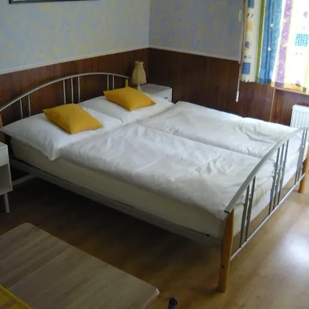 Holiday House Barrandov * Prague